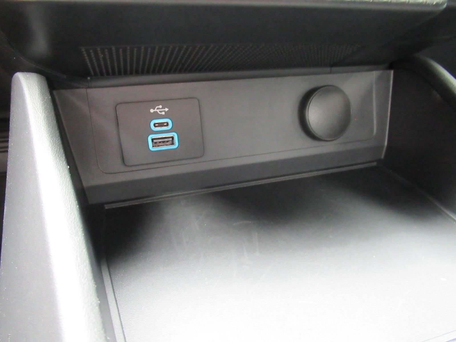 Used 2025 Black Ford GT image 28