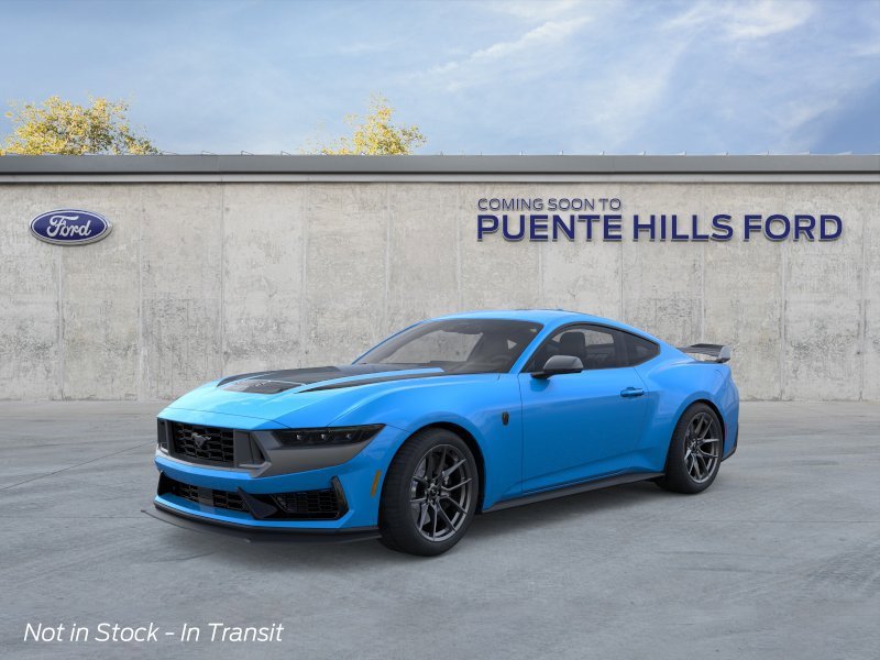 2026 Ford Mustang Dark Horse's photo