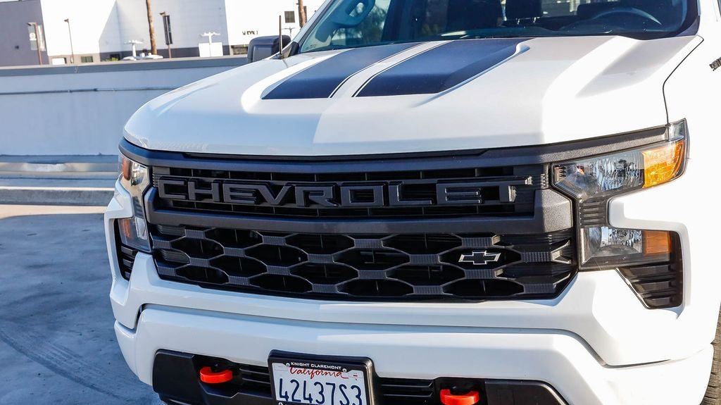 Used 2023 Summit White Chevrolet Custom image 6
