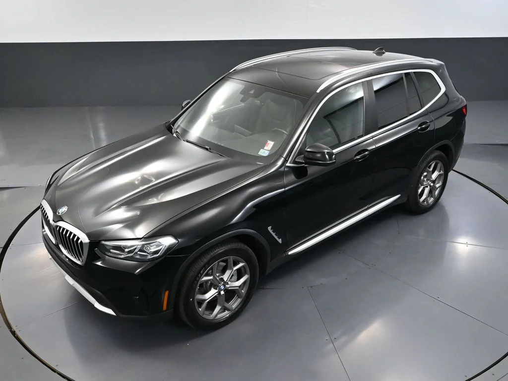 Used 2023 Black BMW xDrive30i image 60