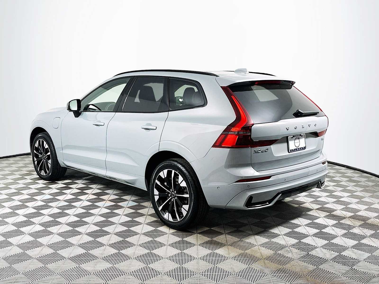 New 2026 Vapour Grey Volvo Ultra image 5