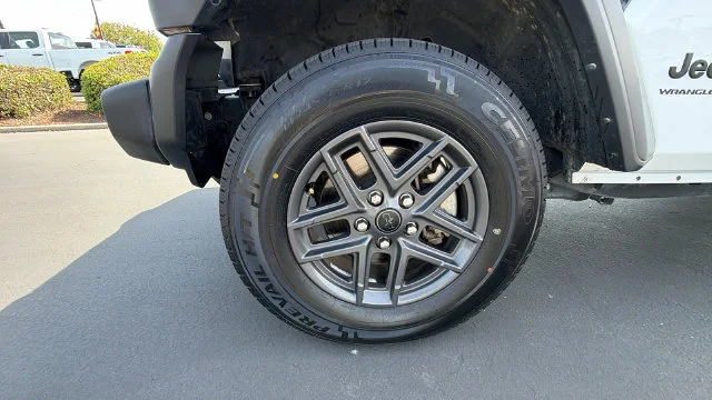 Used 2024 Bright White Clearcoat Jeep Sport S image 10