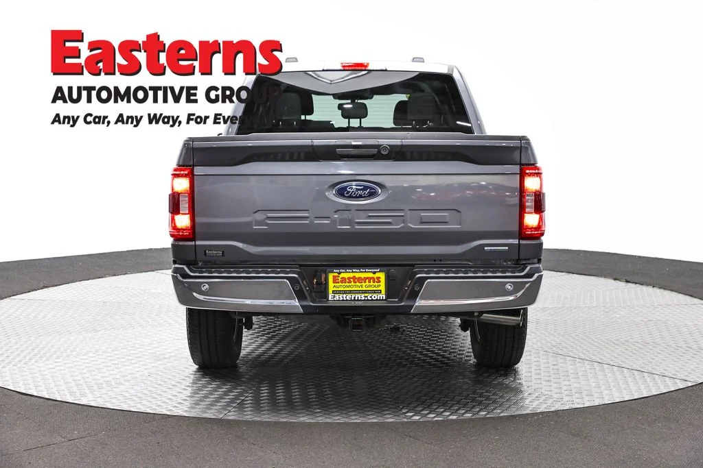 Used 2023 Gray Ford XLT image 6