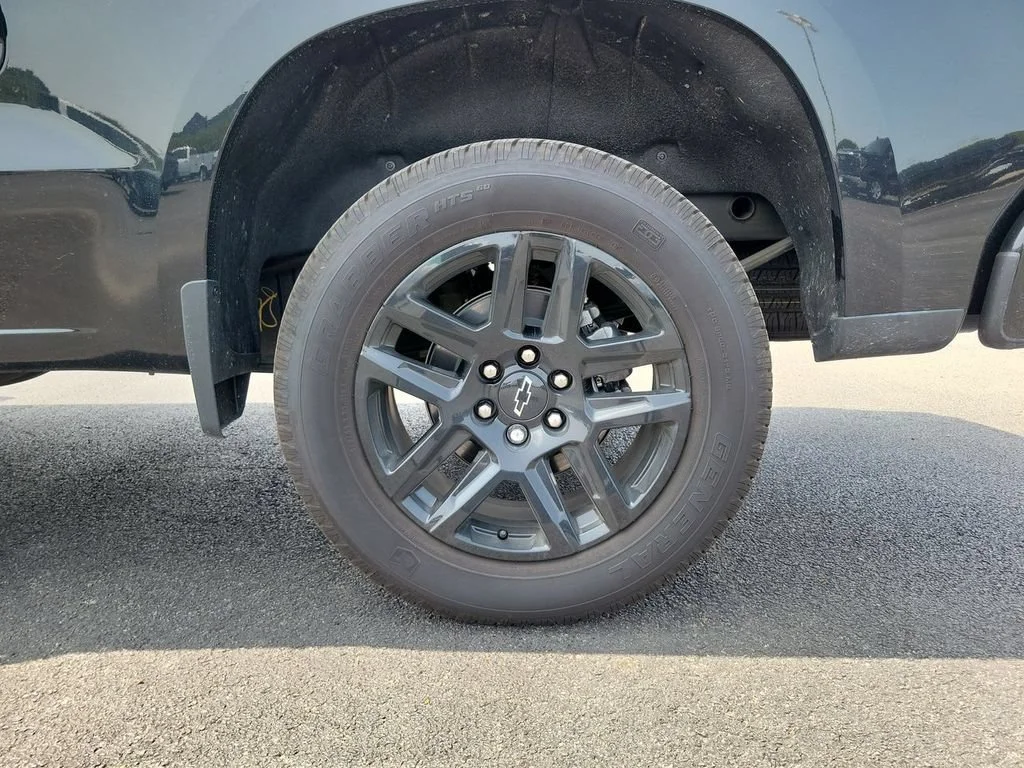 Certified Used 2026 Black Chevrolet Custom image 36