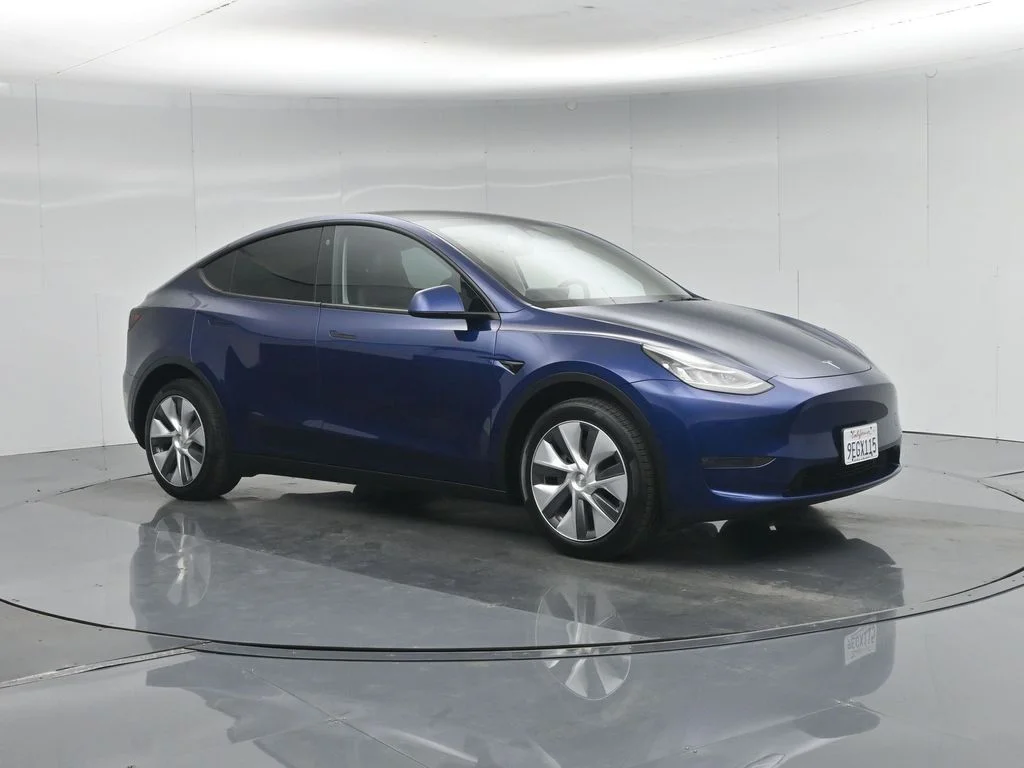 Used 2023 Blue Tesla Long Range image 20