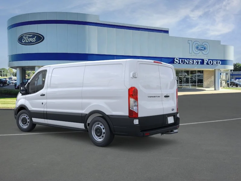 New 2026 Oxford White Ford Base image 4
