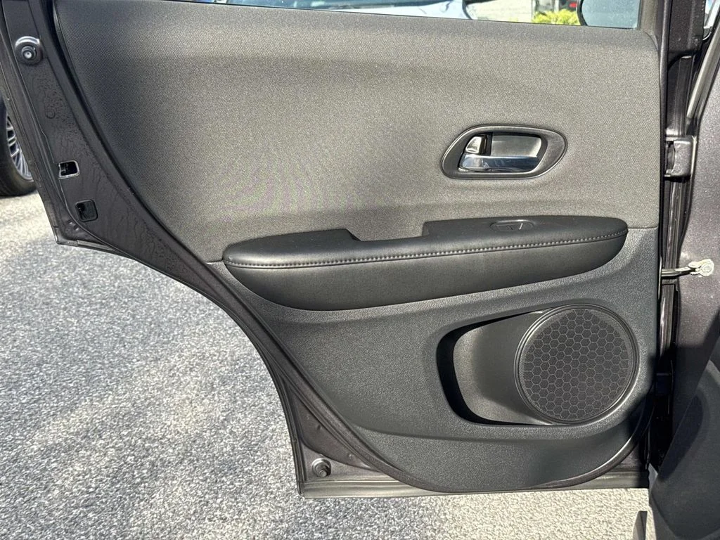 Used 2020 Gray Honda LX image 12