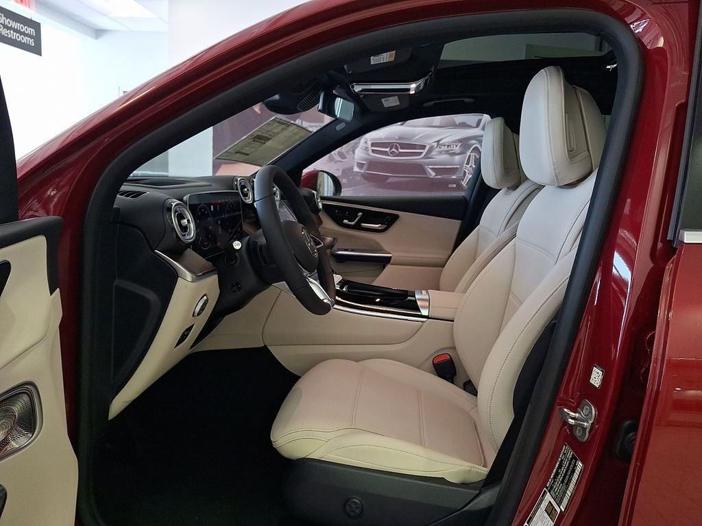 New 2026 Red Mercedes-Benz GLC 300 image 10