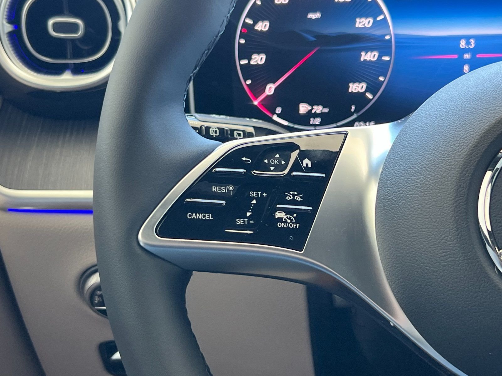 New 2026 Polar White Mercedes-Benz 300 image 29