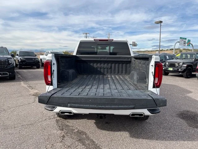 Certified Used 2023 SUMMIT WHITE GMC AT4 image 23