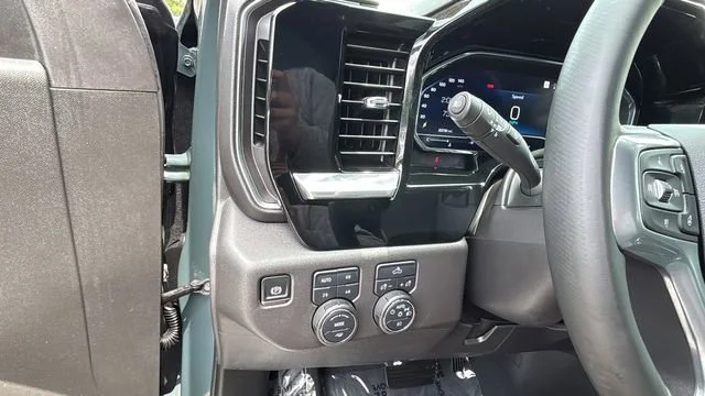 Used 2025 Cypress Gray Chevrolet LT Trail Boss image 21