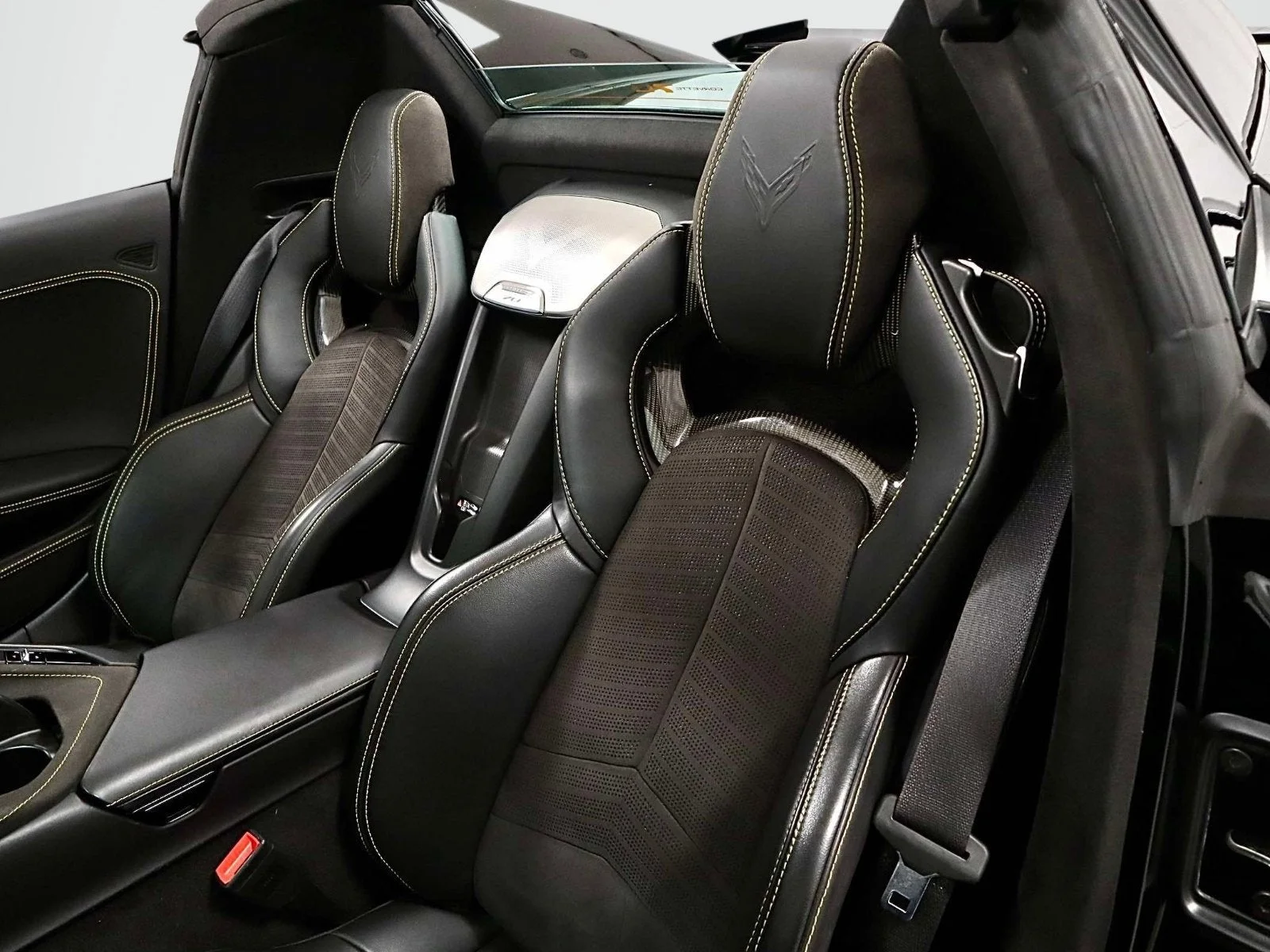 Used 2023 Black Chevrolet 3LT image 23