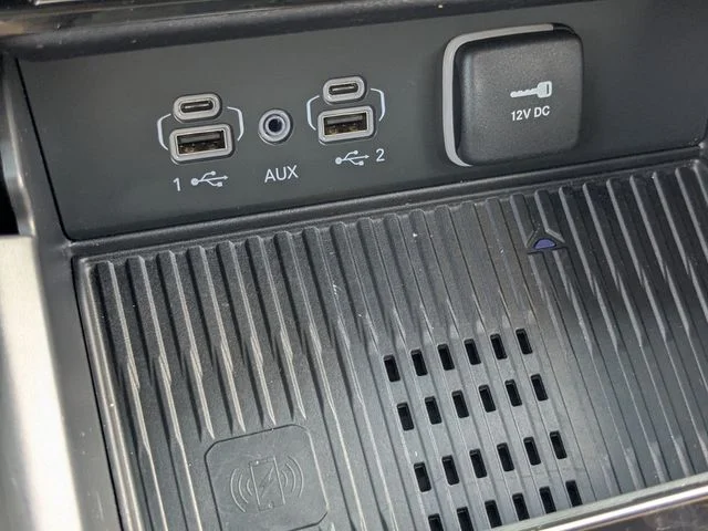 Used 2026 White Jeep Altitude image 20
