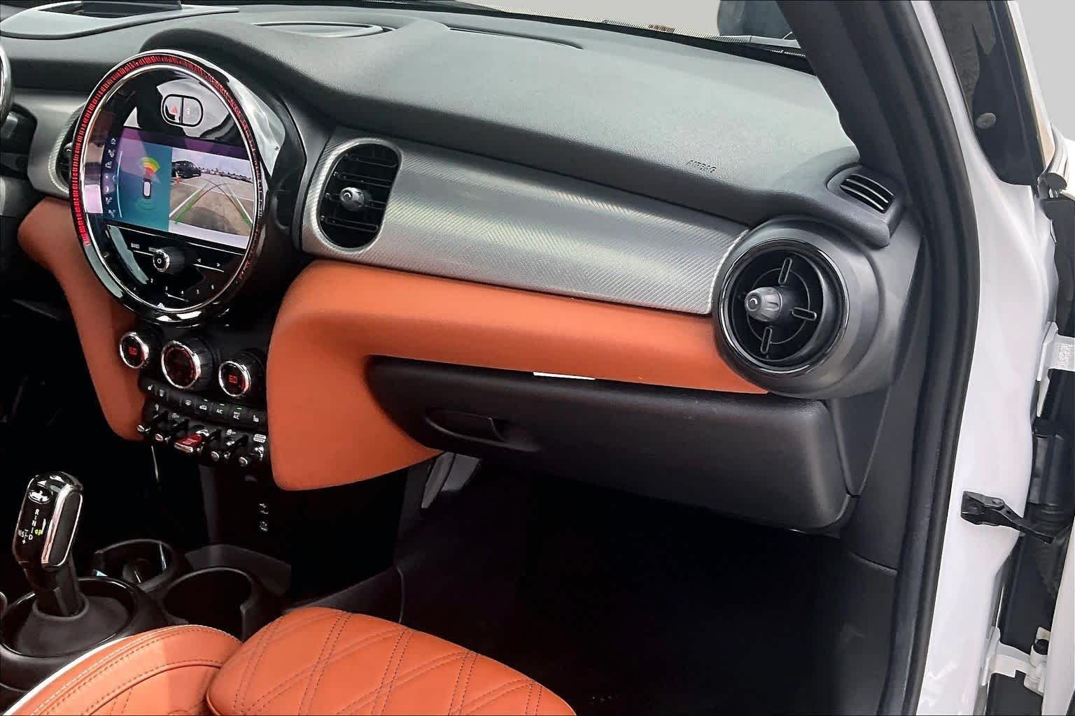Used 2024 Nanuq White Metallic MINI Cooper S image 18