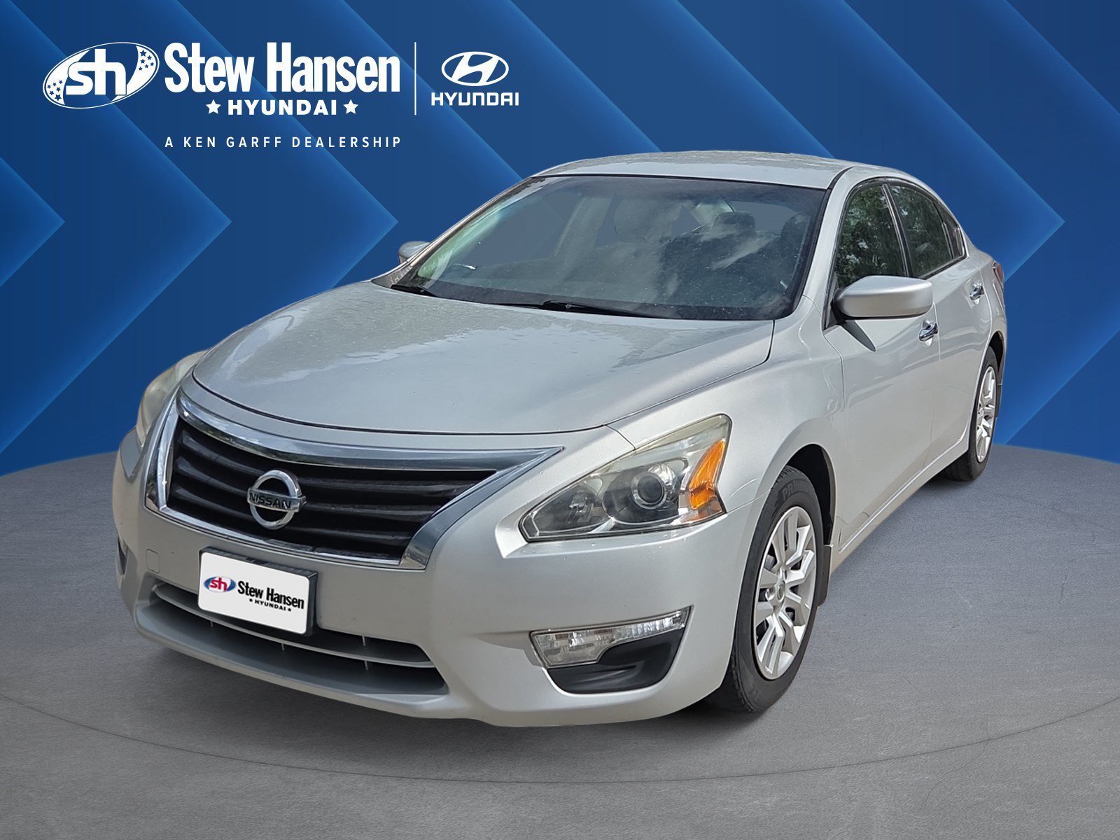 2015 Nissan Altima 2.5 S's photo