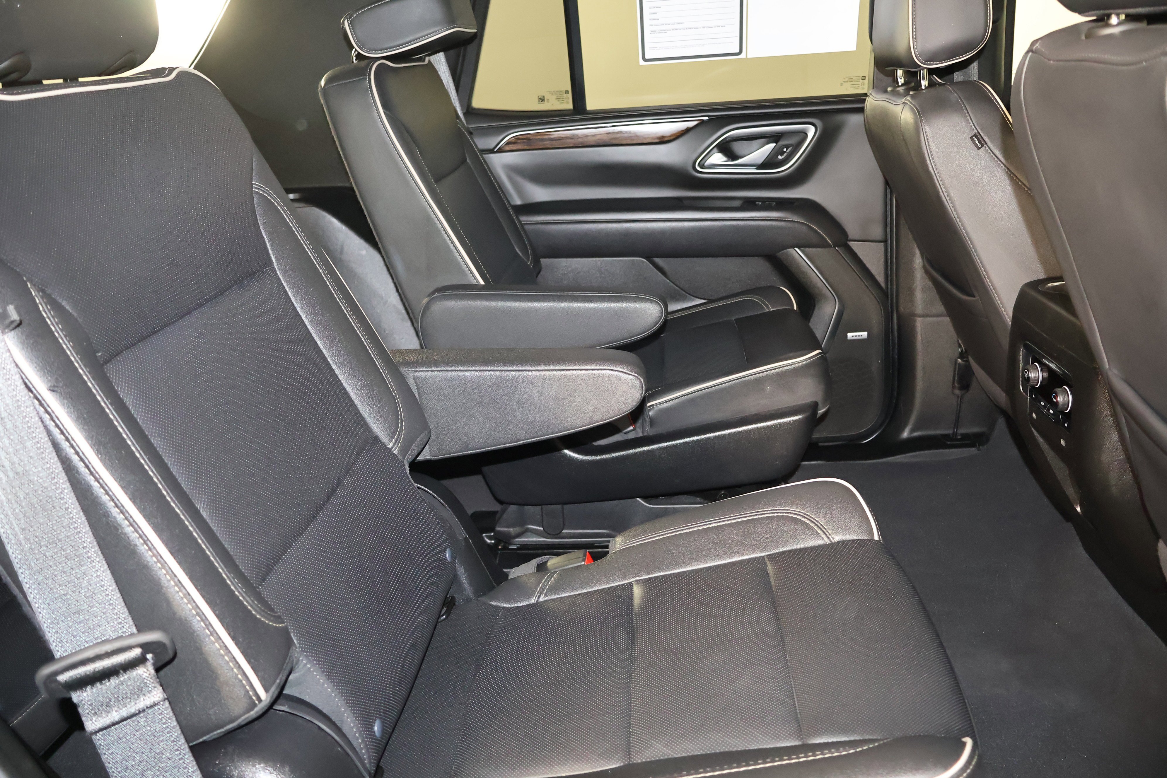 2024 Chevrolet Tahoe Premier - Photo 48