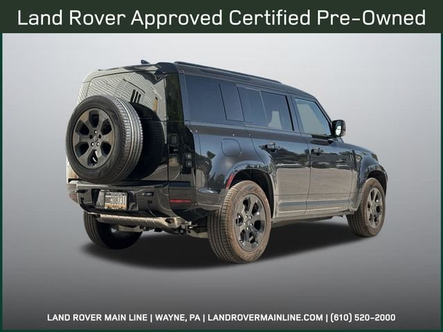 Certified Used 2026 Santorini Black Land Rover X-Dynamic SE image 5
