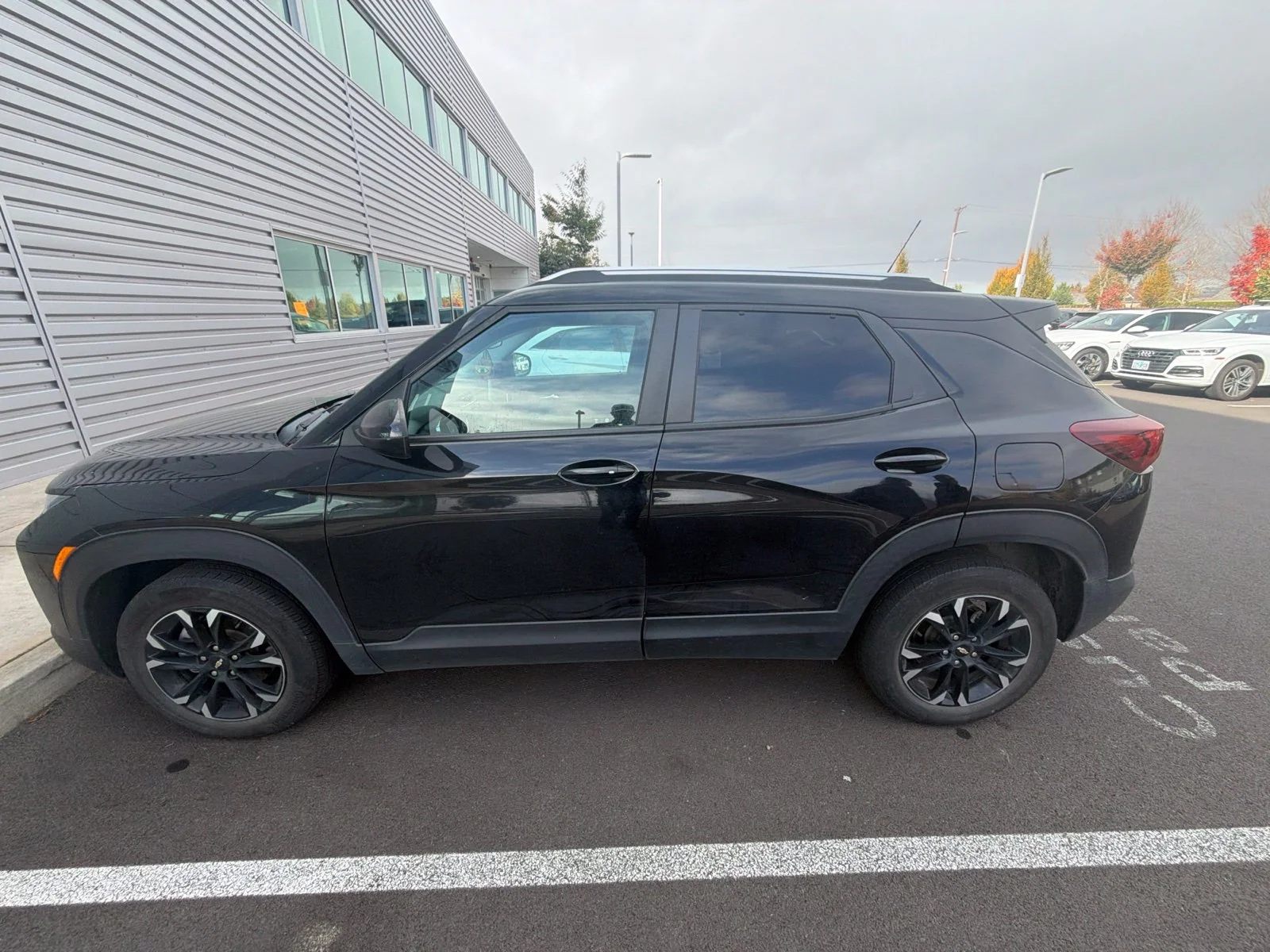 Used 2023 Black Chevrolet LT image 4