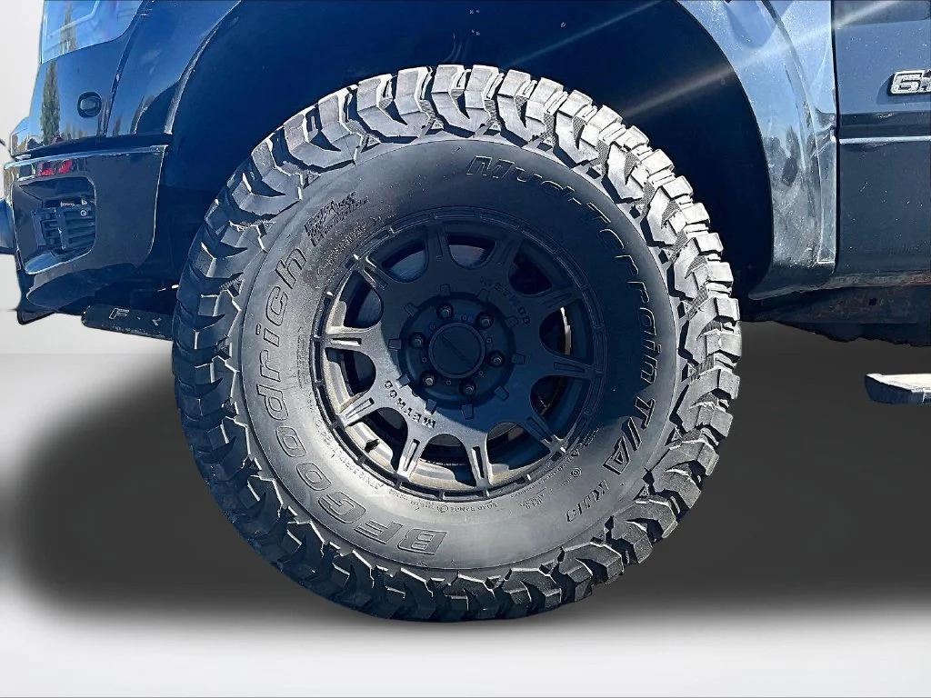 Used 2013 Black Ford SVT Raptor image 9