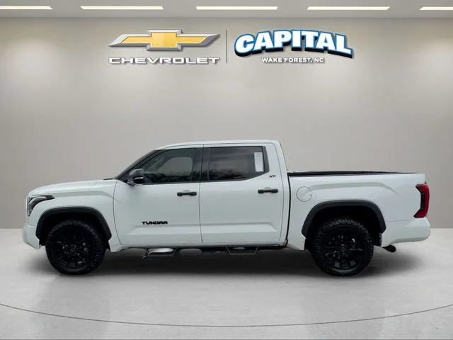 Used 2022 White Toyota SR5 image 2
