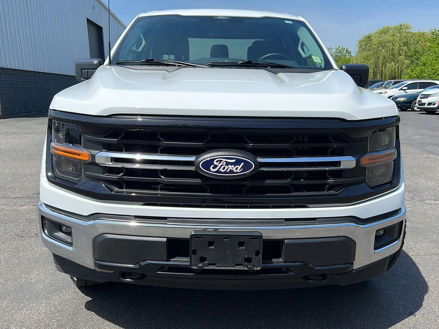 Used 2025 Oxford White Ford XLT image 12