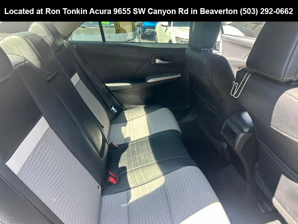 Used 2013 Super White Toyota SE image 13