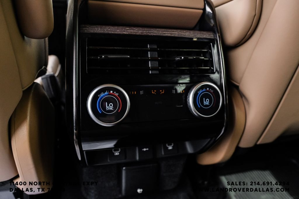 Used 2023 Black Land Rover SE image 38