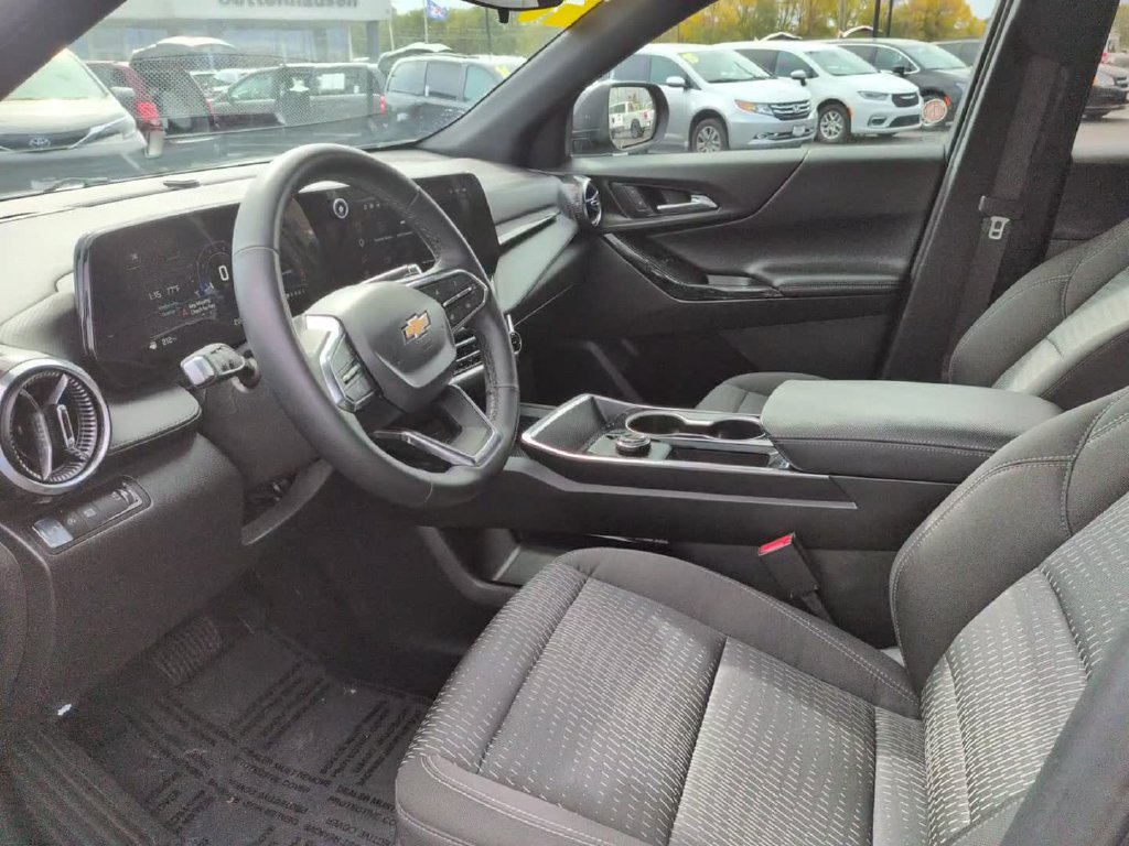 Used 2026 Black Chevrolet LT image 19