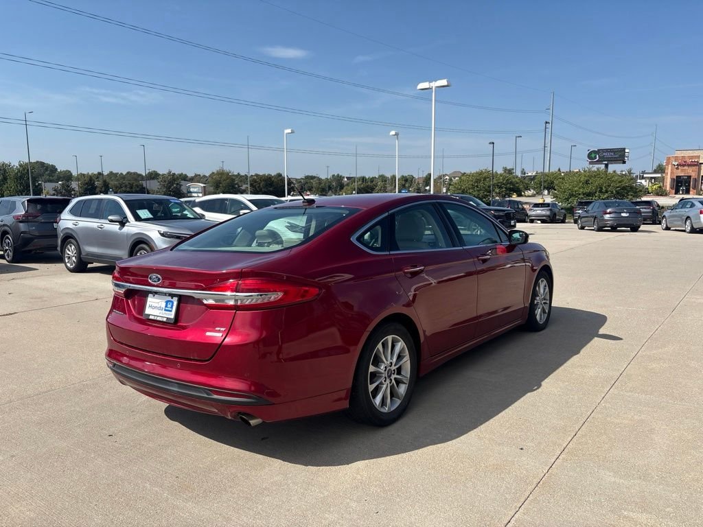 Used 2017 Ruby Red Metallic Ford SE image 5