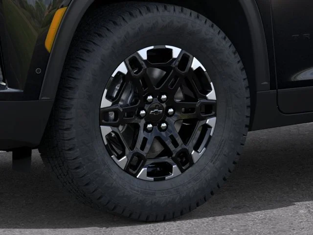 2027 Chevrolet Traverse Z71 - Photo 9