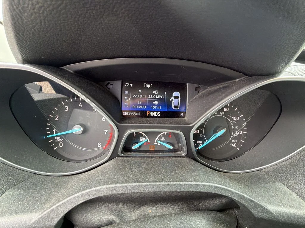 Used 2017 Gold Ford S image 15