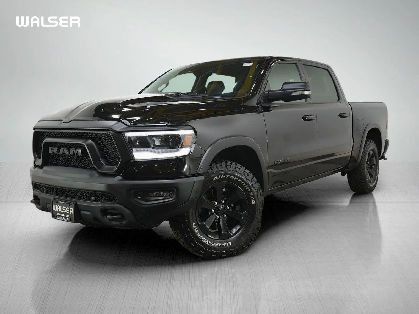 2020 RAM 1500 Rebel 4x4 Crew Cab 5'7's photo
