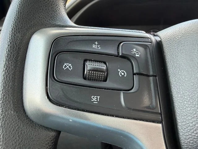 Used 2022 Blue Chevrolet Custom image 22