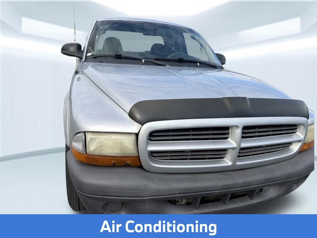 Used 2003  Dodge Base image 8