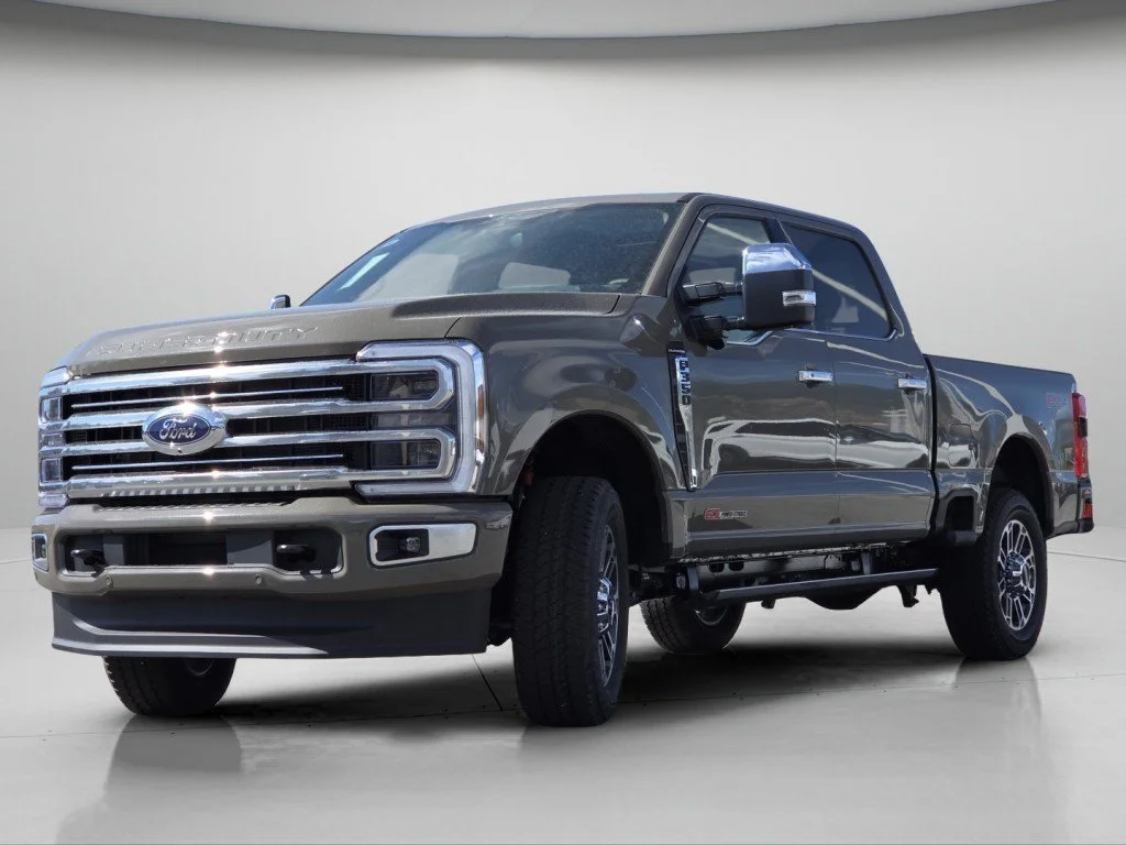 New 2026 Marsh Gray Ford Platinum image 29