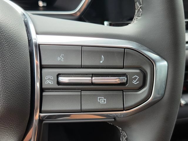 New 2026 Sterling Metallic GMC Elevation image 14