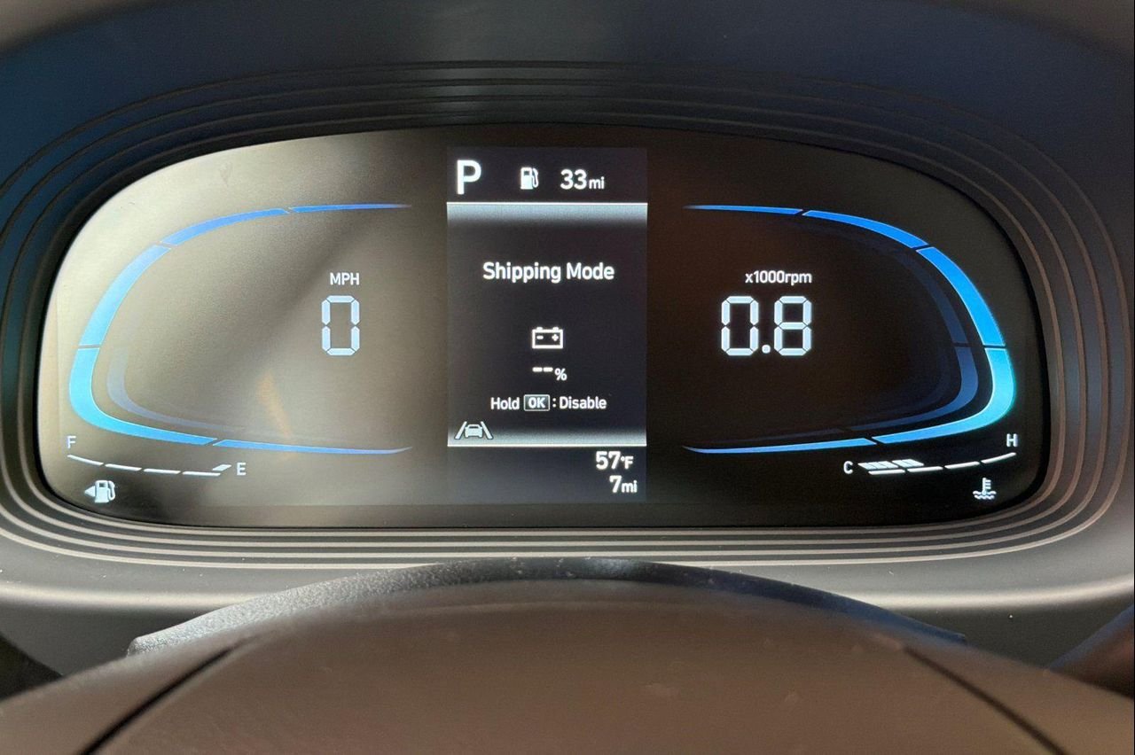 New 2026 Gray Hyundai SEL w/Two-Tone Roof image 32