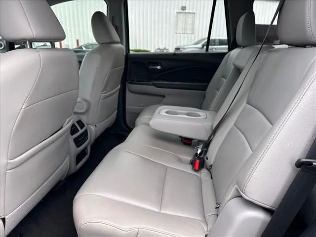 Used 2021 Silver Honda Special Edition image 18