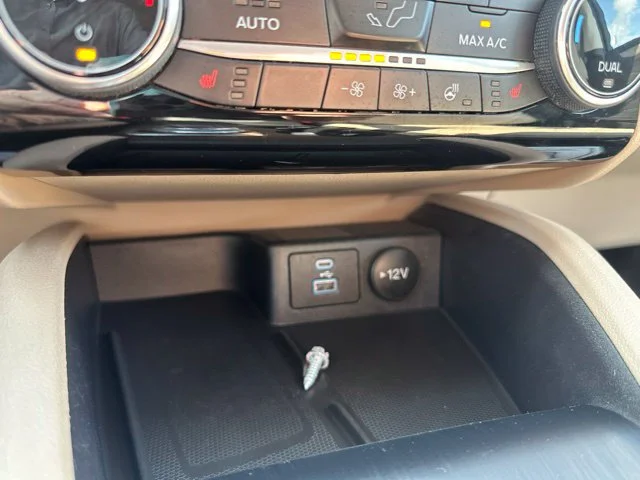 Used 2022 Blue Silver Metallic Ford SEL image 49