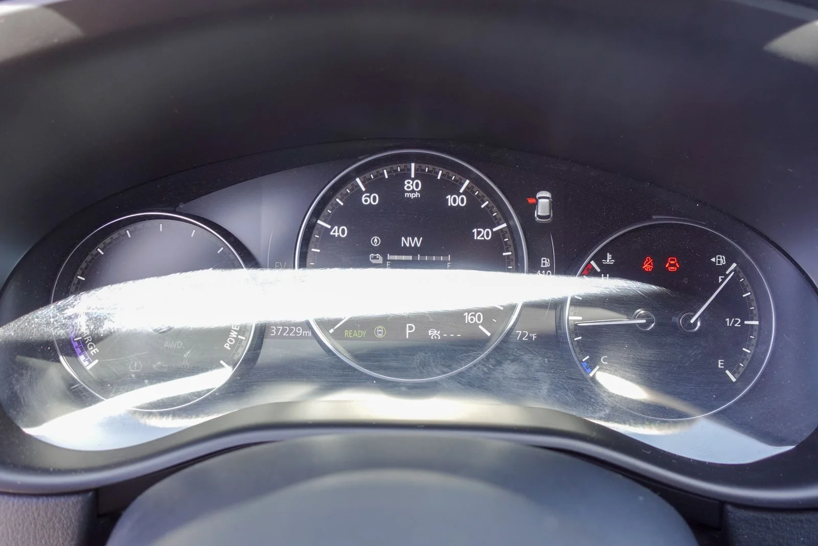 Certified Used 2025 Wind Chill Pearl Mazda Premium image 20
