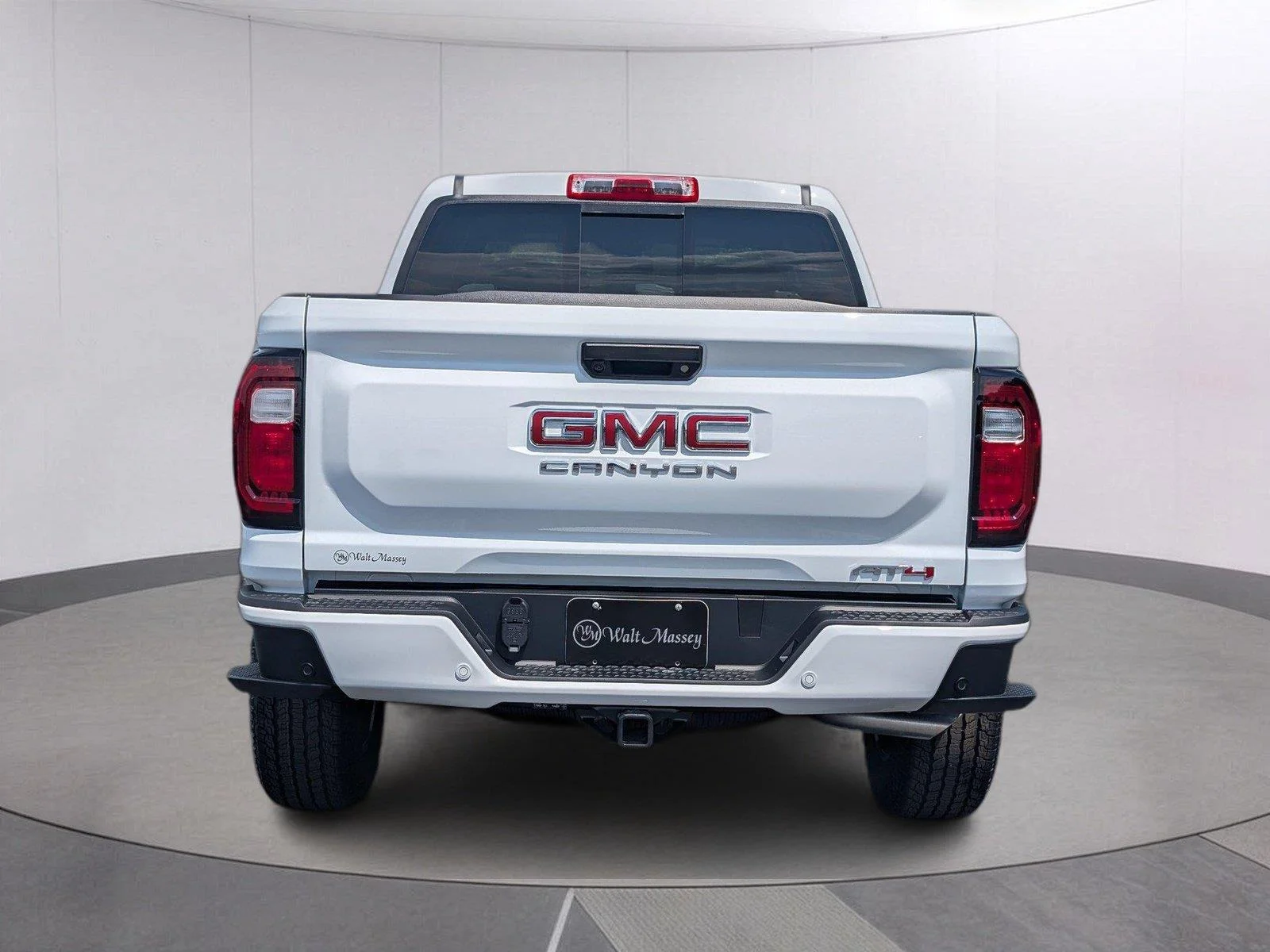 New 2026 Summit White GMC AT4 image 4