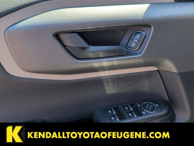 Used 2025 White Ford Big Bend image 17