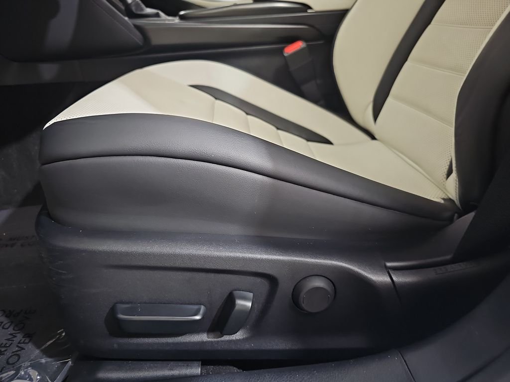 Certified Used 2024 HEAT BLUE CONTRAST LAYERI Lexus 350 F SPORT image 27
