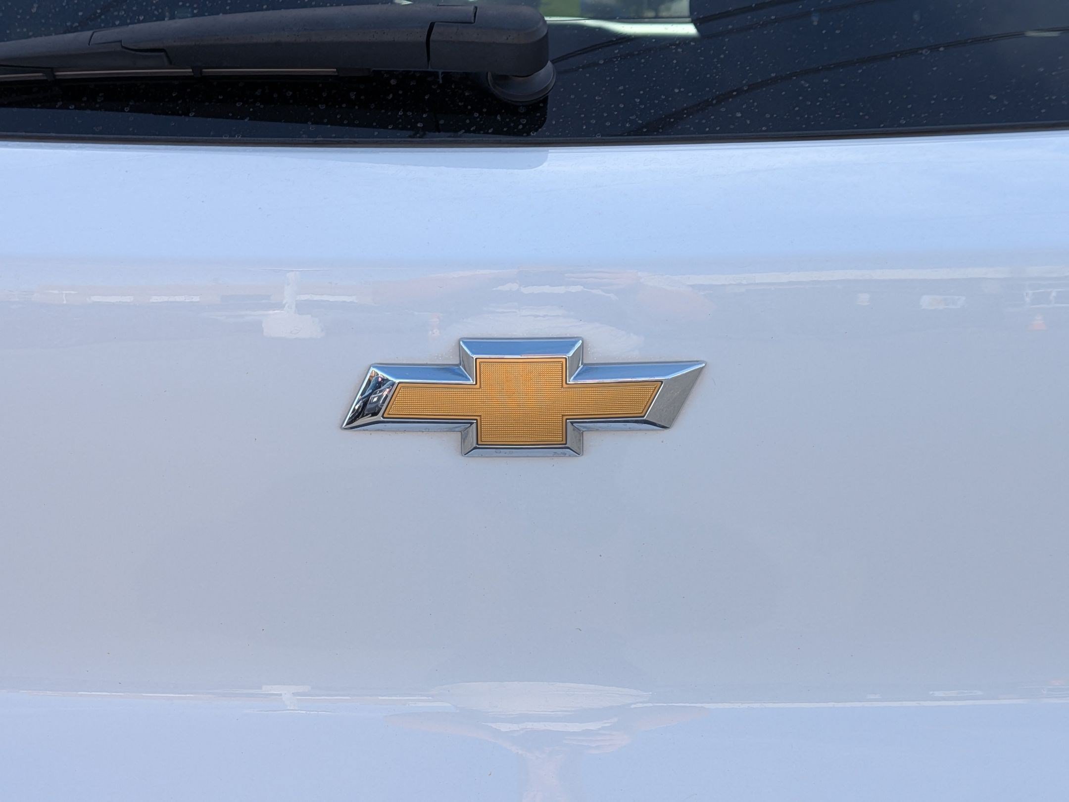 Certified Used 2022 Summit White Chevrolet ACTIV image 14