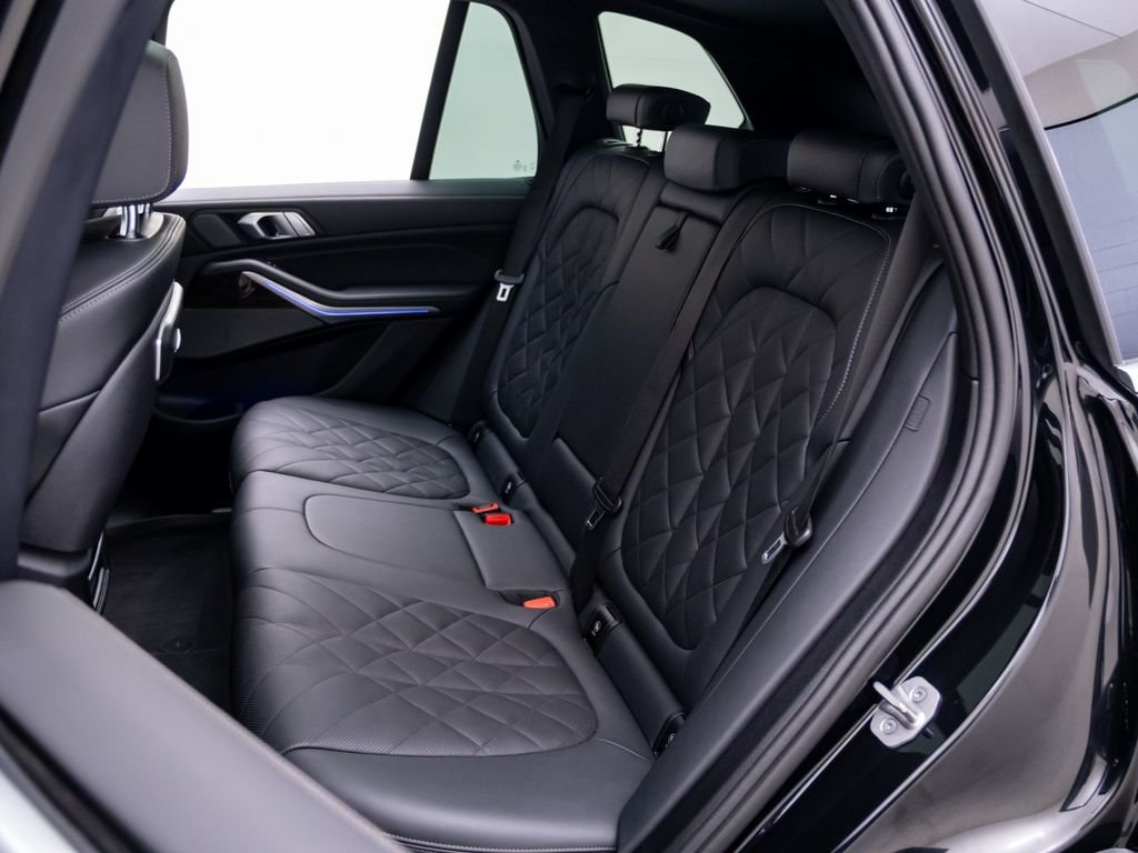 2024 BMW X5 50e - Photo 18
