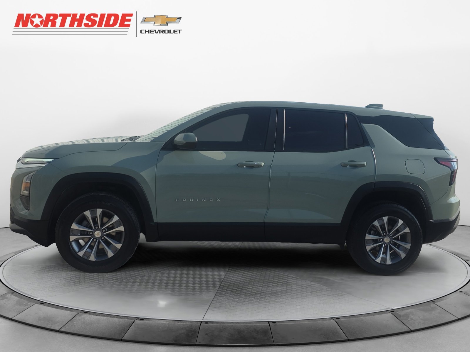 Used 2026 Green Chevrolet LT image 4