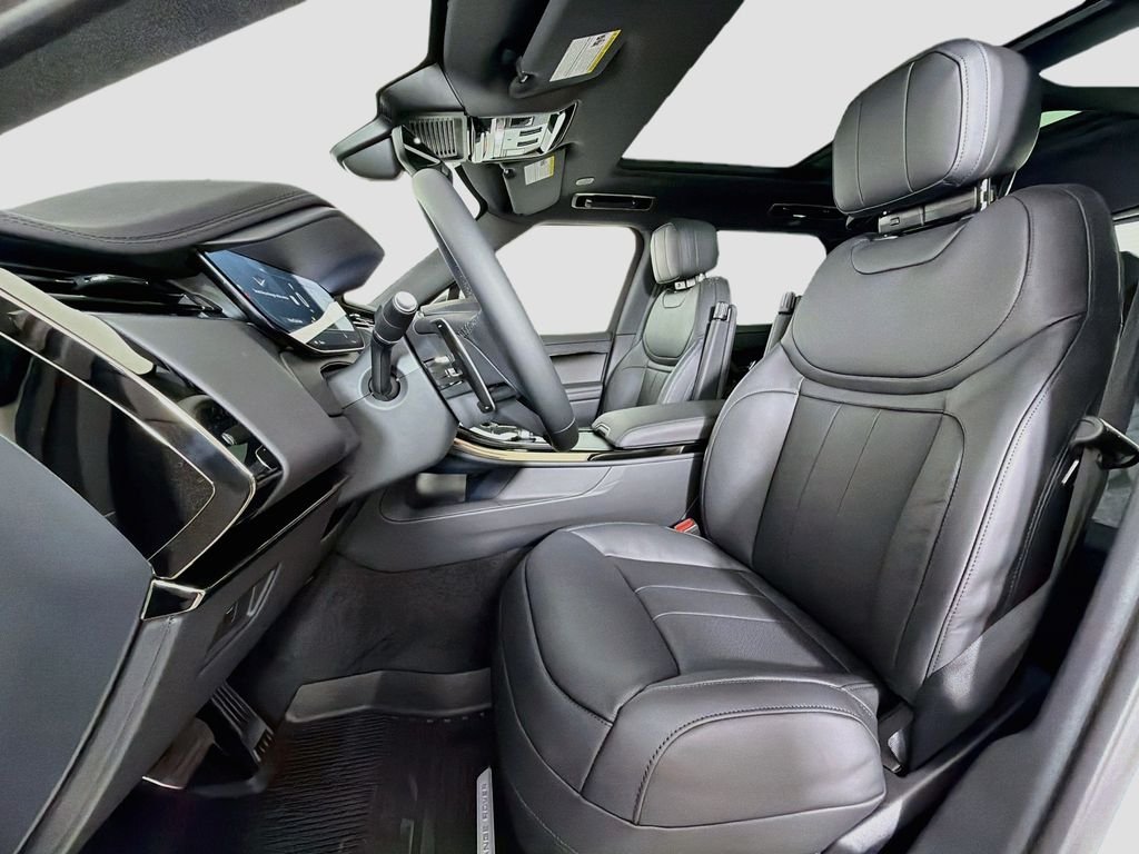 New 2027 Fuji White Land Rover Dynamic SE P400 image 22