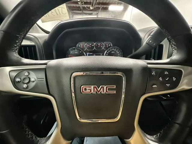 Used 2018 Black GMC SLT image 11