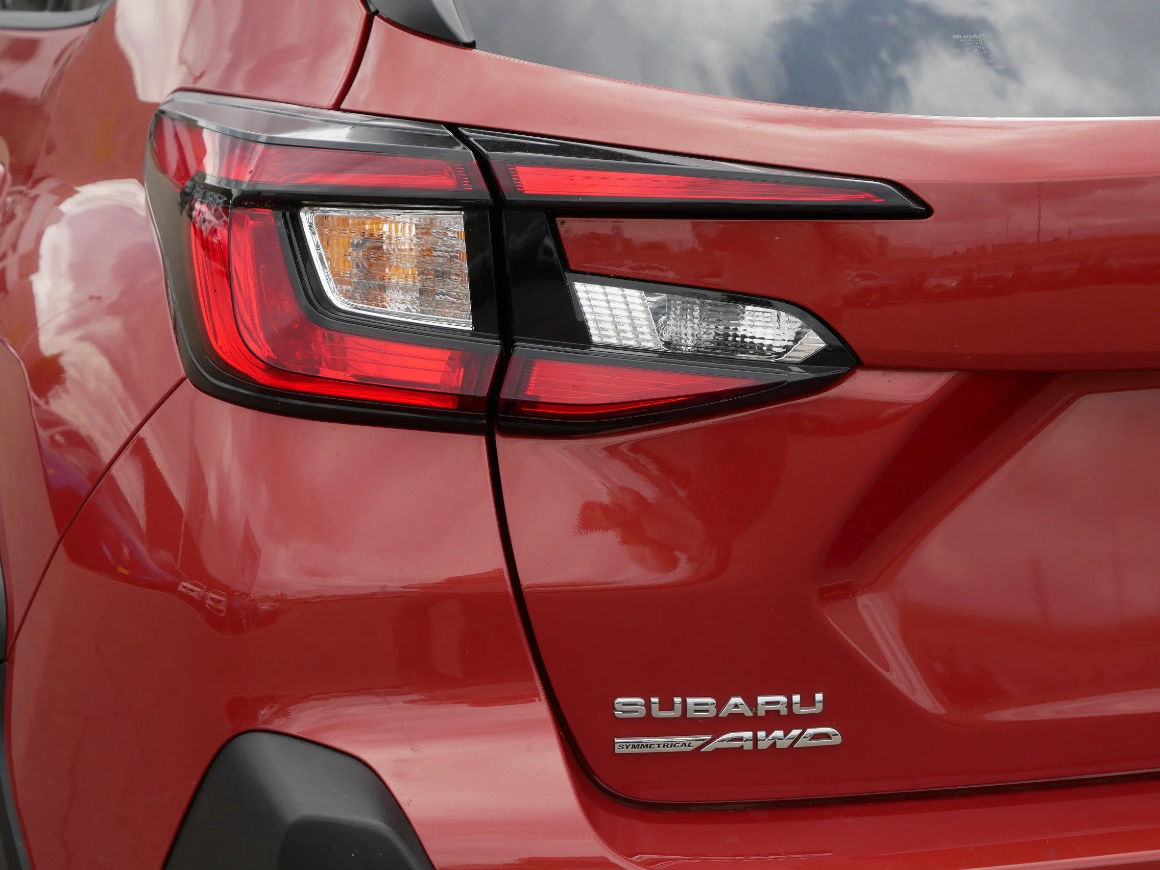 Used 2025 Sun Blaze Pearl Subaru Premium image 17