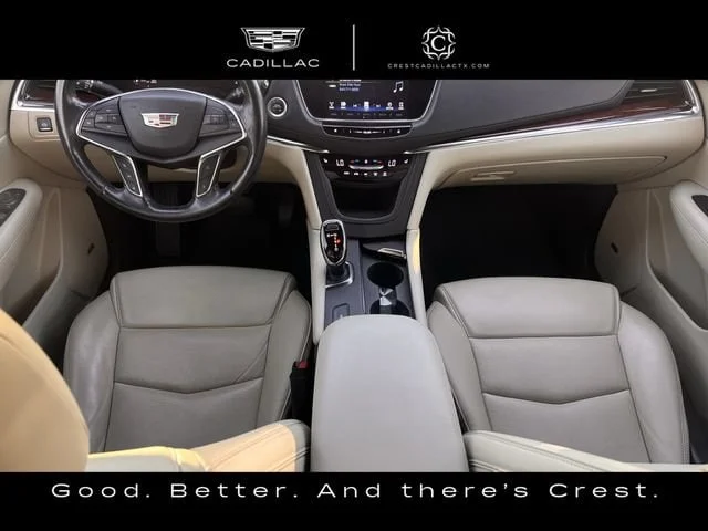 Used 2019 Crystal White Tricoat CADILLAC Luxury FWD image 9